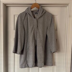 Prairie Underground Light Gray Hooded Sweatshirt with 3/4 Sleeves & Pockets